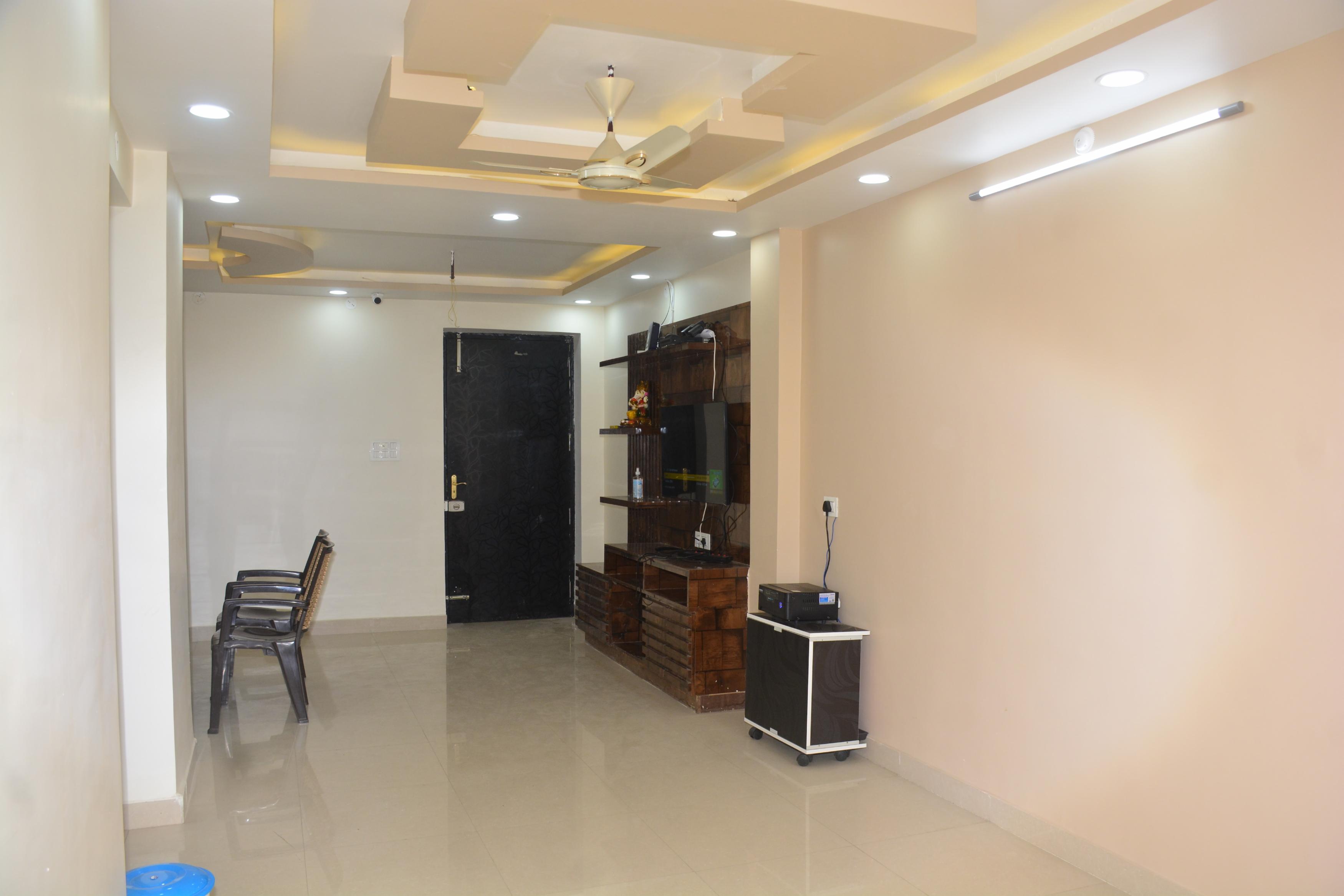 Nirvana Home Stay - Tap to explore photos