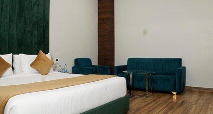 THE SIGNET ROYALE Room Type - EXECUTIVE