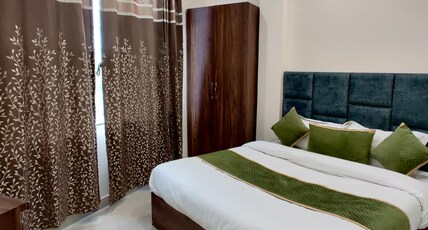 Apex Hotel Room Type - Deluxe Room
