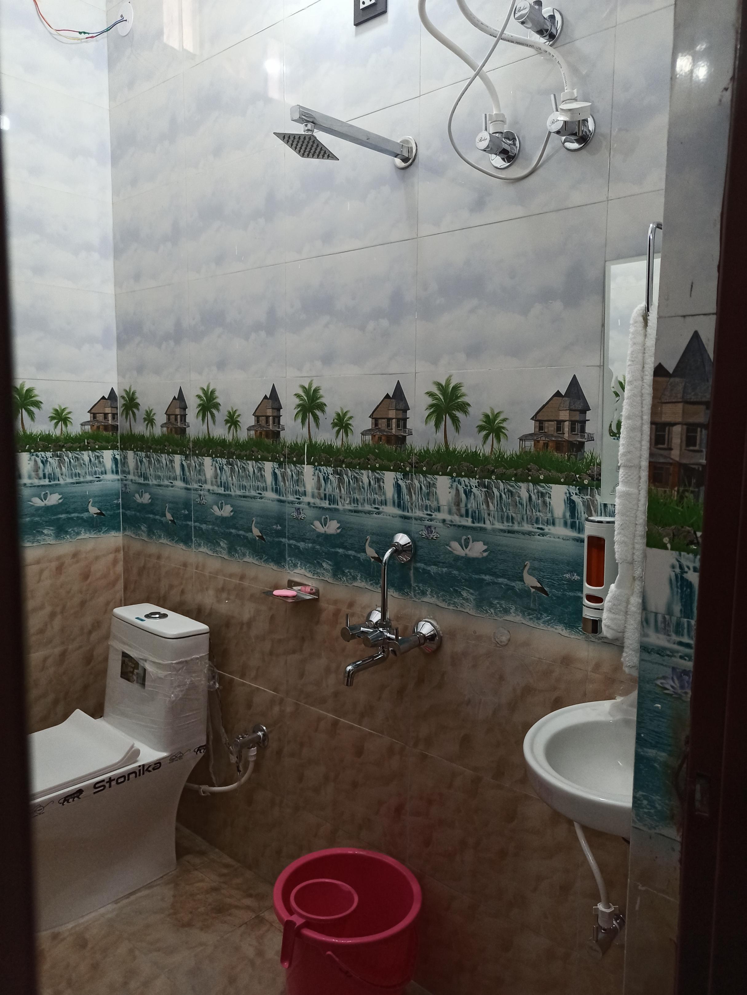 Star Light Home Stay and Restaurant - Tap to explore photos