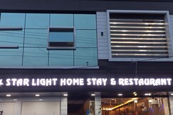 Star Light Home Stay and Restaurant