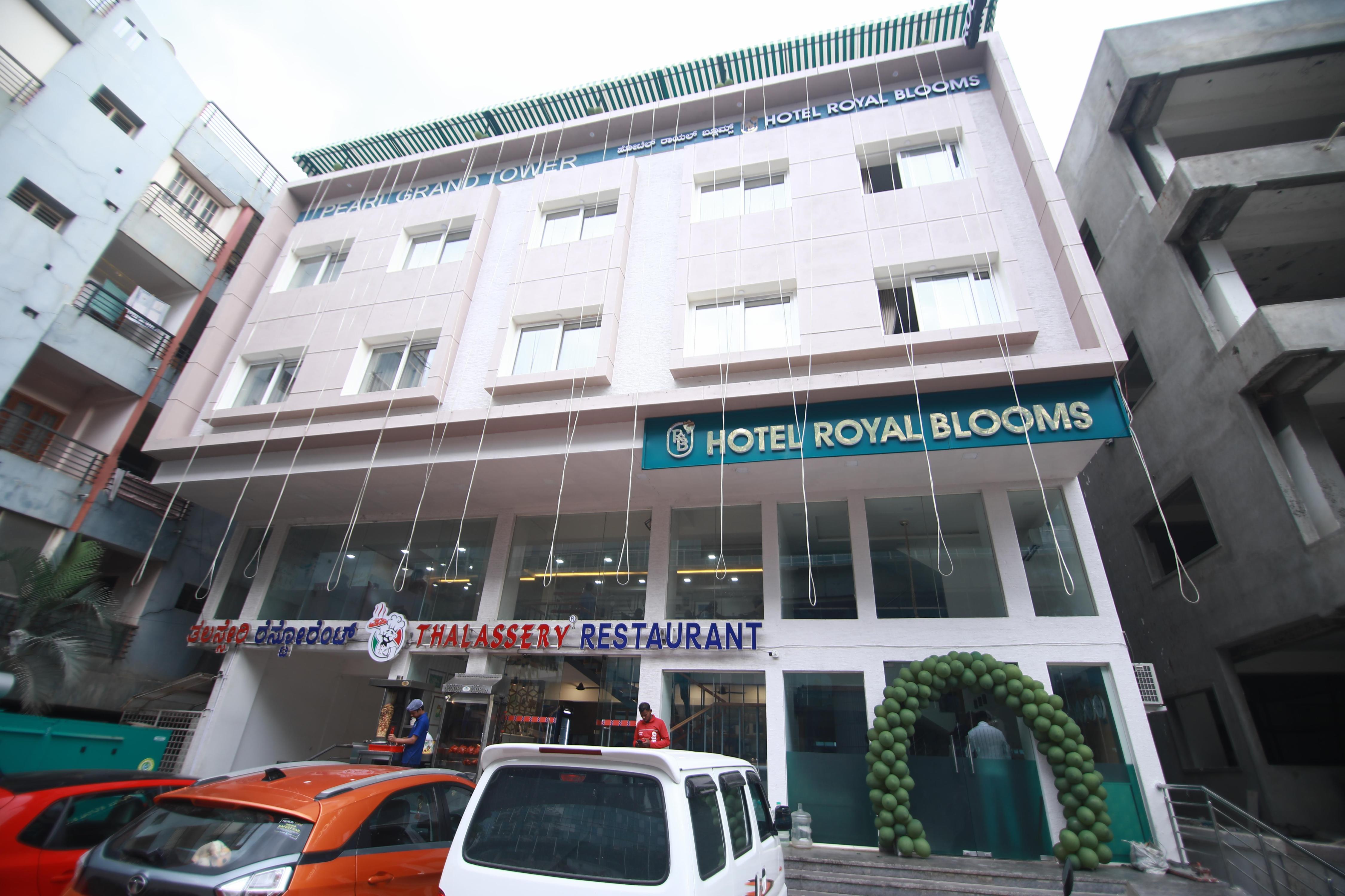 Hotel Royal Blooms