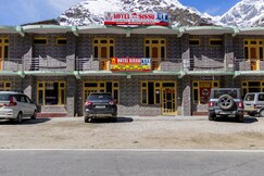 Address of HOTEL SISSU REGENCY