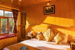 Rainbow Holiday Home Leh