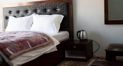 Banaras Residency Leh Ladakh Room Type - Deluxe room 202