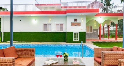 Alaya Stays 4BHK Farmhouse with Pvt Pool & Garden | Manesar Room Type - Alaya Stays 4BHK Farmhouse with Pvt Pool & Garden | Manesar Alaya Stays 4BHK Farmhouse with Pvt Pool & Garden | Manesar Room Type - Alaya Stays 4BHK Farmhouse with Pvt Pool & Garden | Manesar
