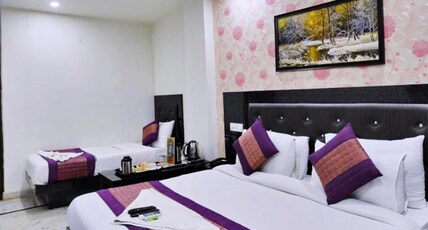 Hotel Noida International Room Type - Super Deluxe Room Hotel Noida International Room Type - Super Deluxe Room