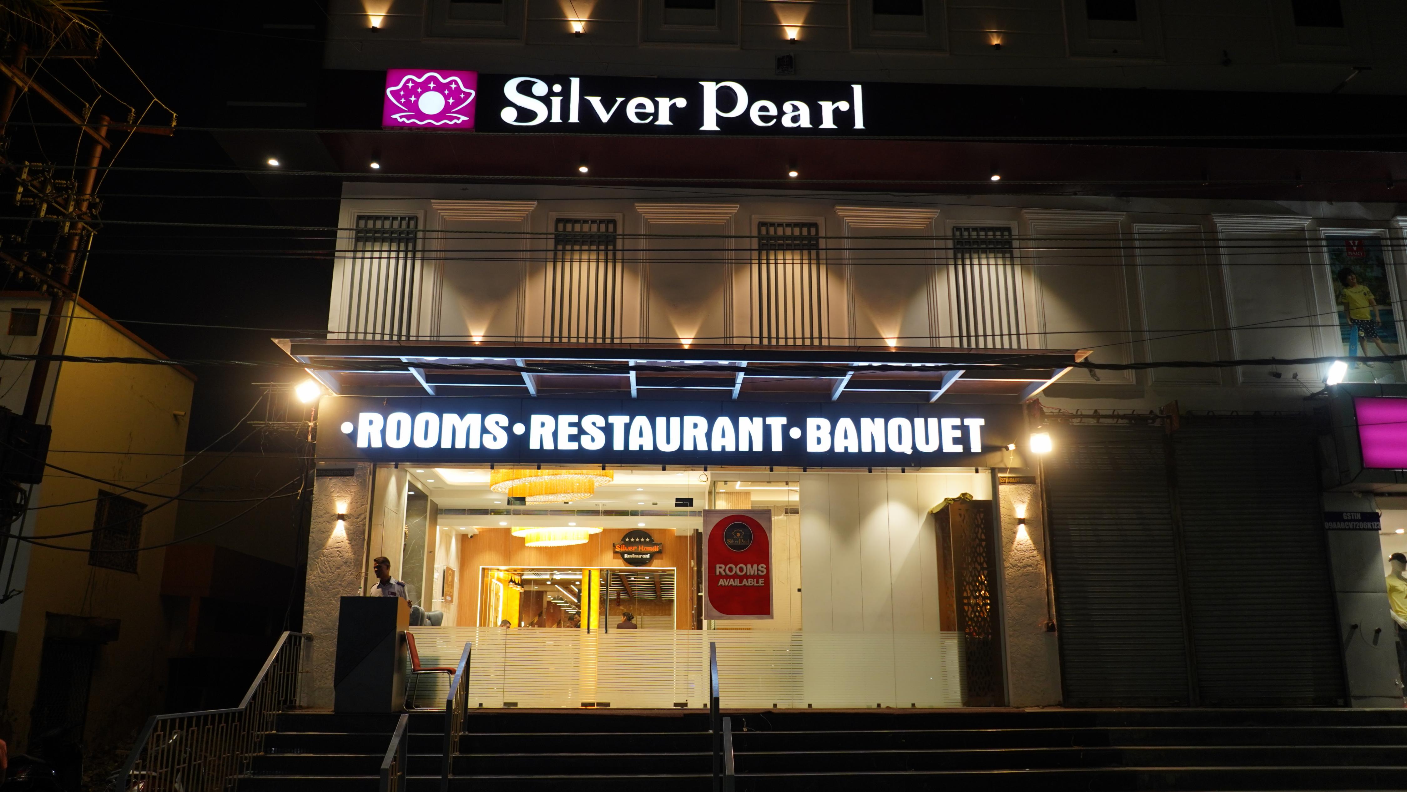 HOTEL SILVER PEARL