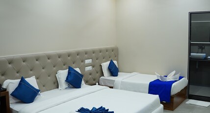 G Hotel-Bhanugudi Room Type - Triple Occupancy Room