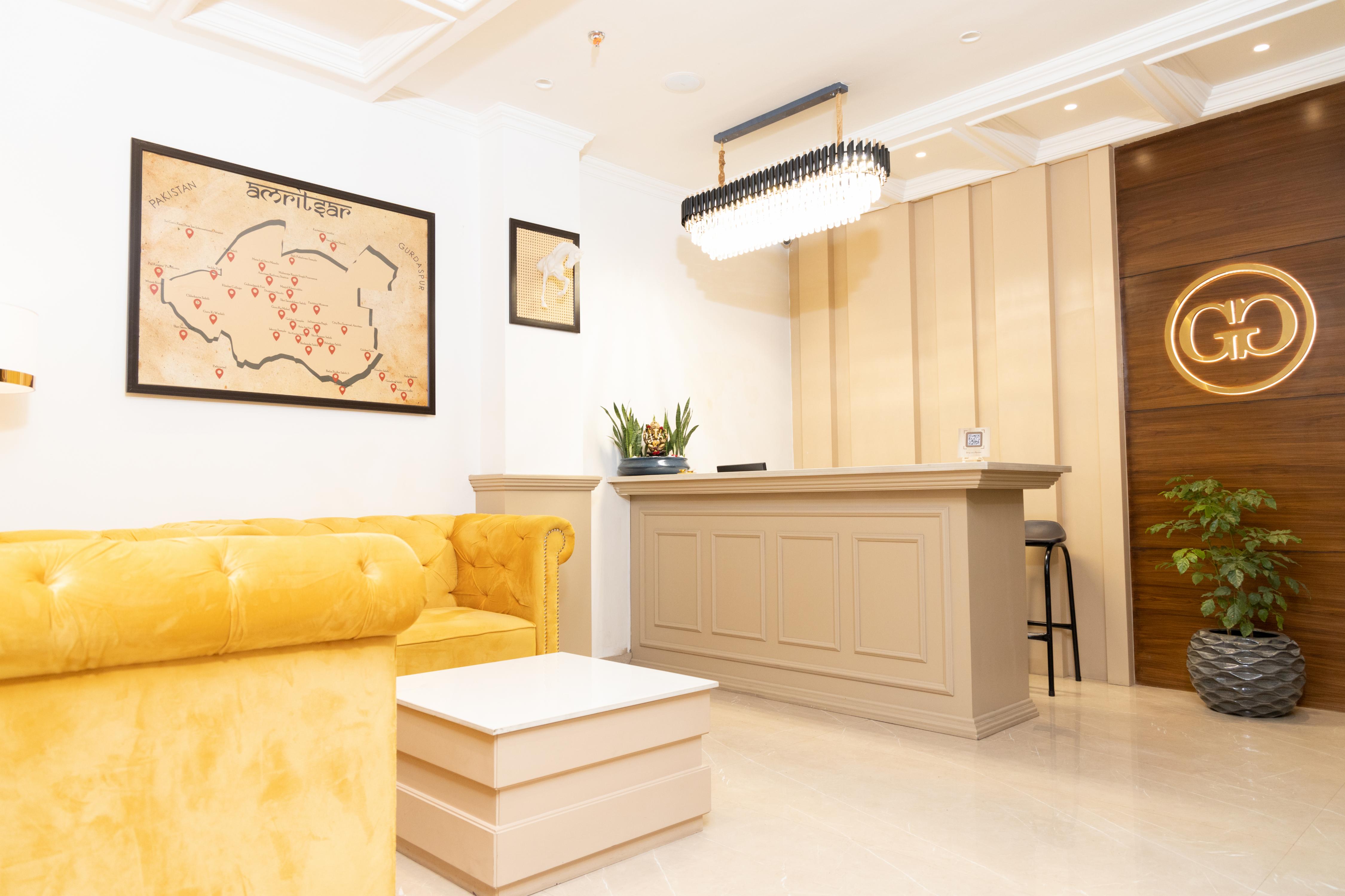 Green Garden Cafe Hotel