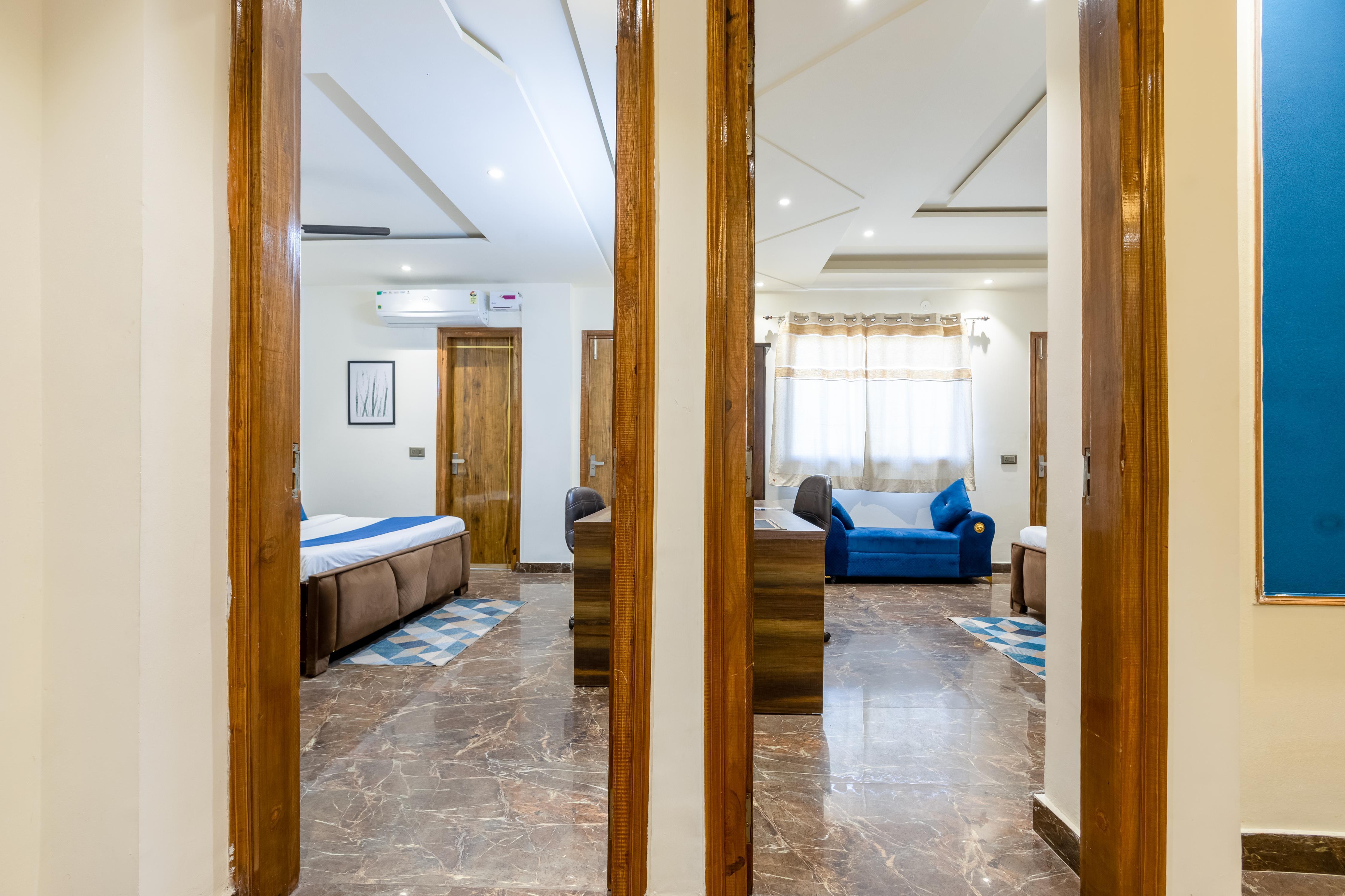 BNB Sakura | Golf Course Rd Room Type - 2 BHK Apartment With Balcony