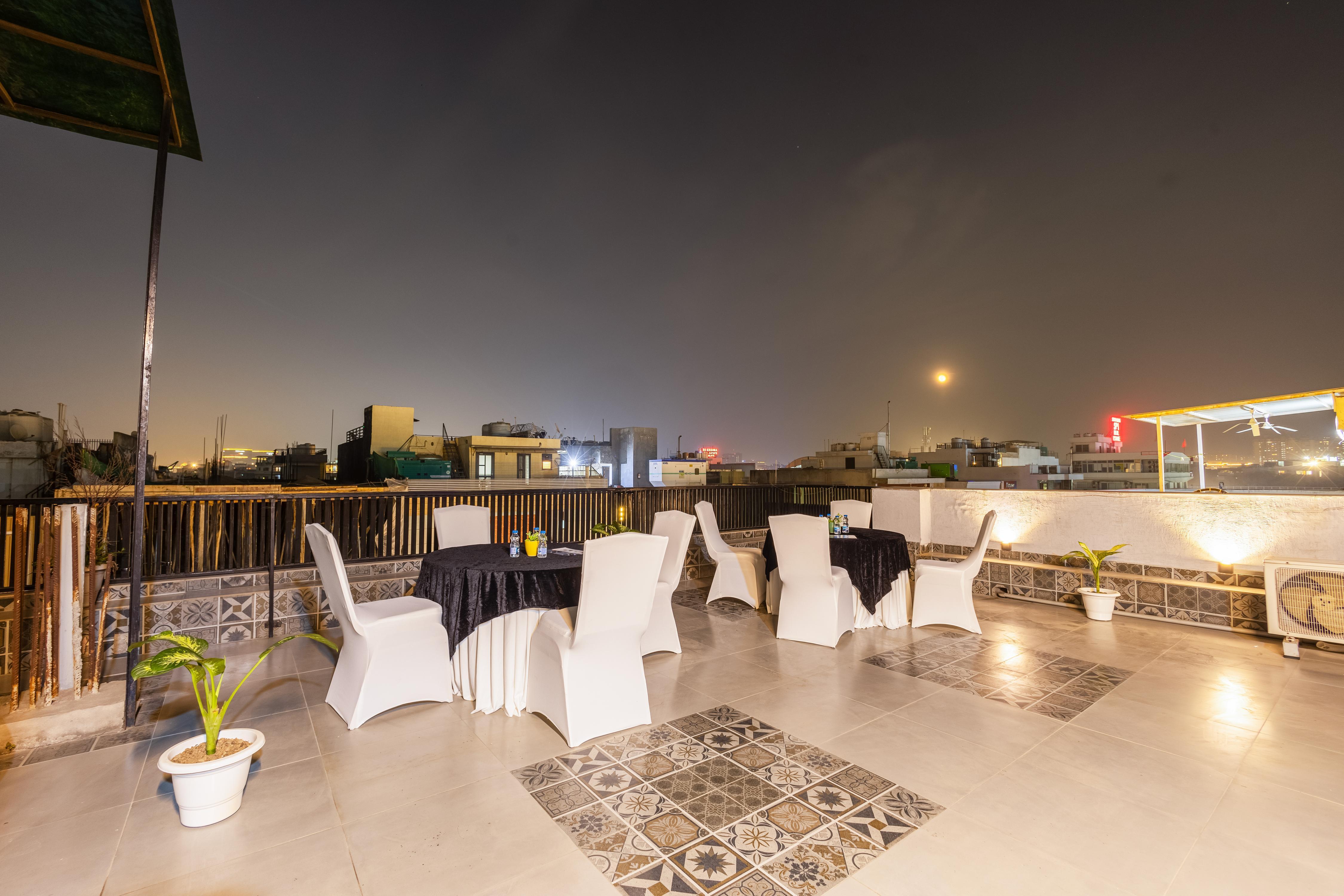 BNB Sakura | Golf Course Rd Room Type - 2 BHK Apartment With Terrace