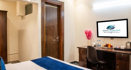 BNB Sakura | Golf Course Rd Room Type - Deluxe Room