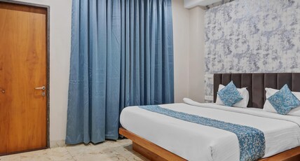 HOTEL OCEAN BREEZE Room Type - Deluxe room
