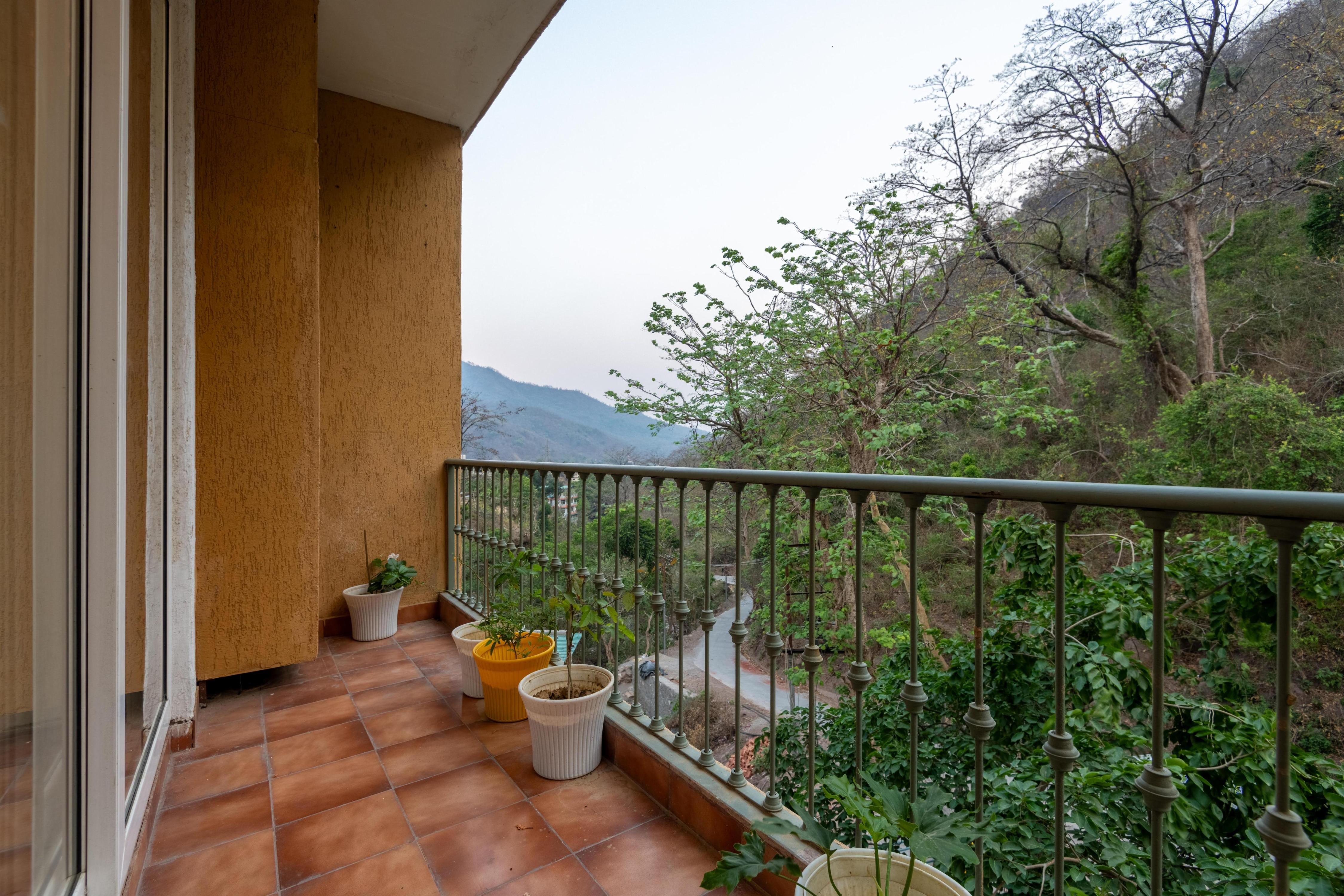 Ekawa Ganga by Lawrence Hotels - Tap to explore photos