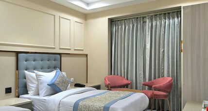 Hotel Sapphire House@5Mins from NDLS and Metro Room Type - Luxury Twin Bed Room Hotel Sapphire House@5Mins from NDLS and Metro Room Type - Luxury Twin Bed Room