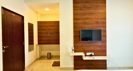 Fortune Resort Room Type - Deluxe Triple Balcony Room