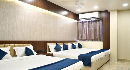 Hotel Rich Comfort Room Type - Deluxe Six Bed Room