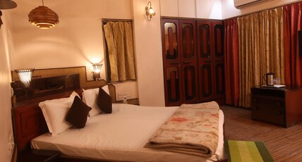 Cosy Bliss B & B Home Stay Room Type - Deluxe AC Room 1