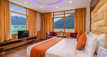 Hill River Resort by West Western (Central heated and Air cooled) Room Type - Family Room with Balcony Mountain View