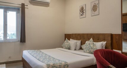 U ConnecT - A Cozy Boutique Hotel Room Type - Deluxe Double Room