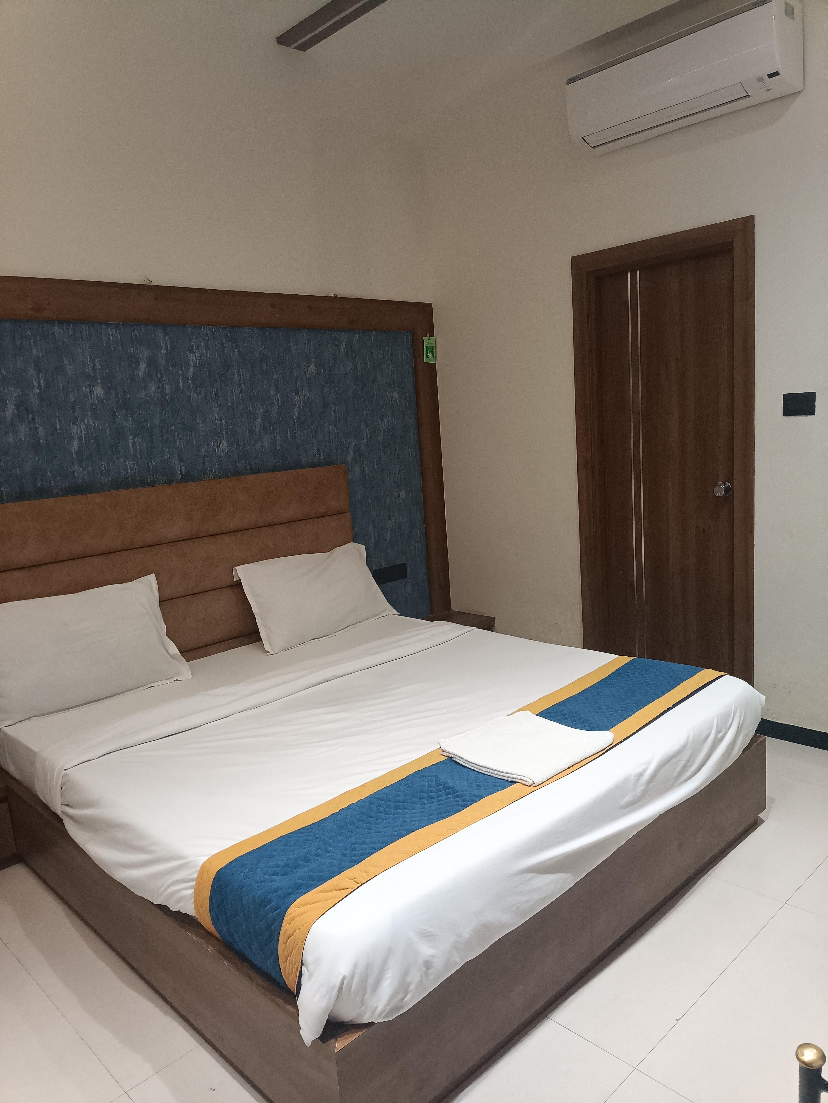 HOTEL UTSAV RADIANCE - Tap to explore photos