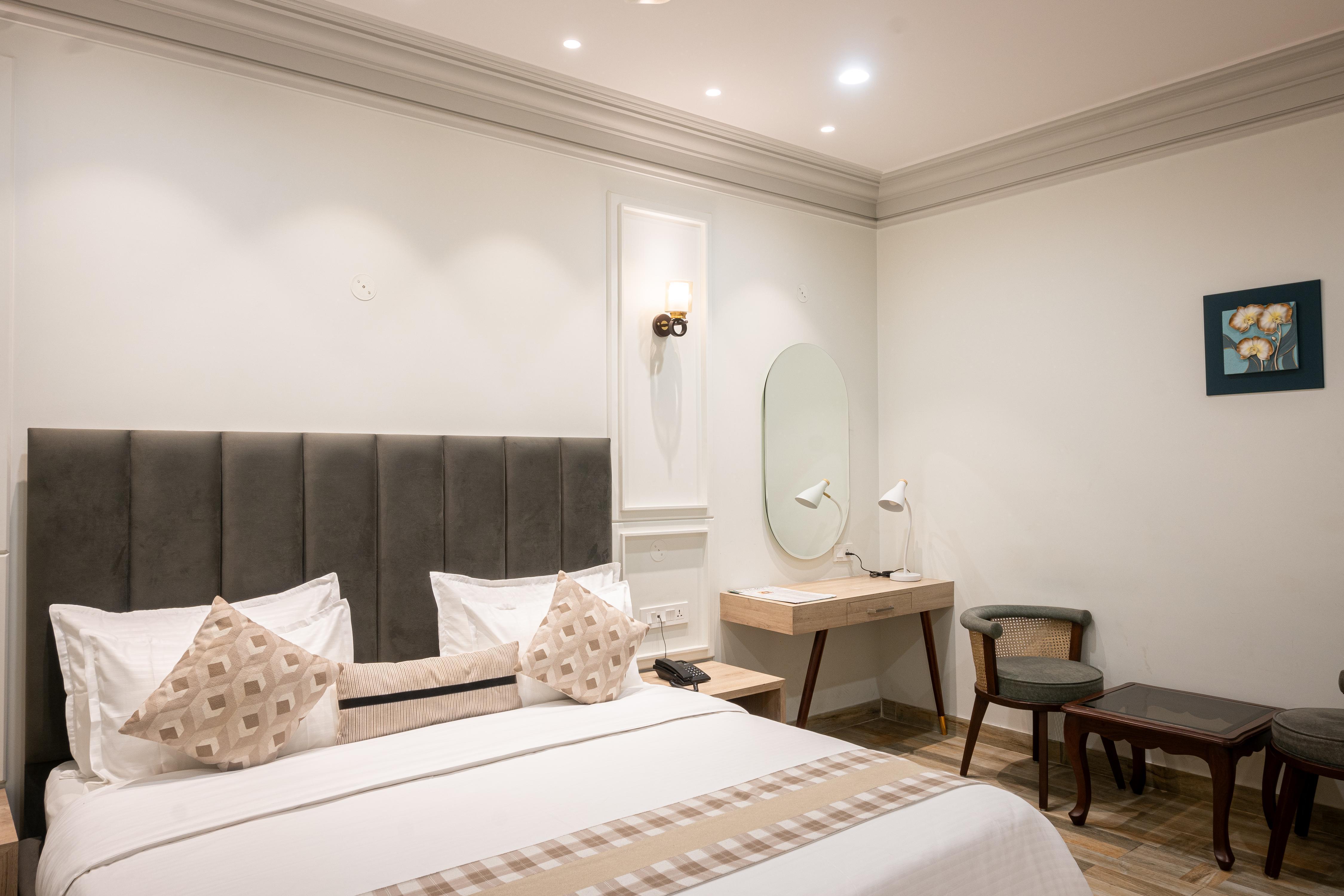 Elegance Regency Room Type - Super Deluxe Room