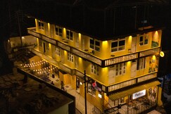 Whoopers Hostel Jibhi