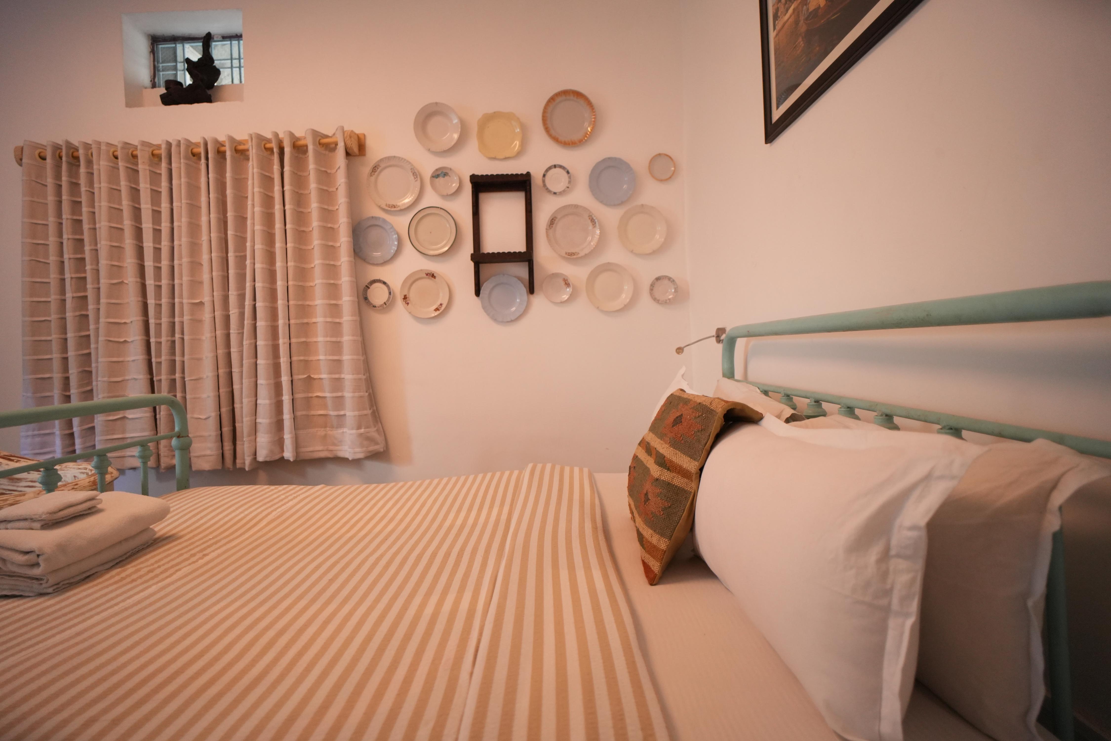 Paddys Loft The Lake View Hostel Room Type - Double Room