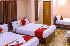 Hotel Radha Krishna