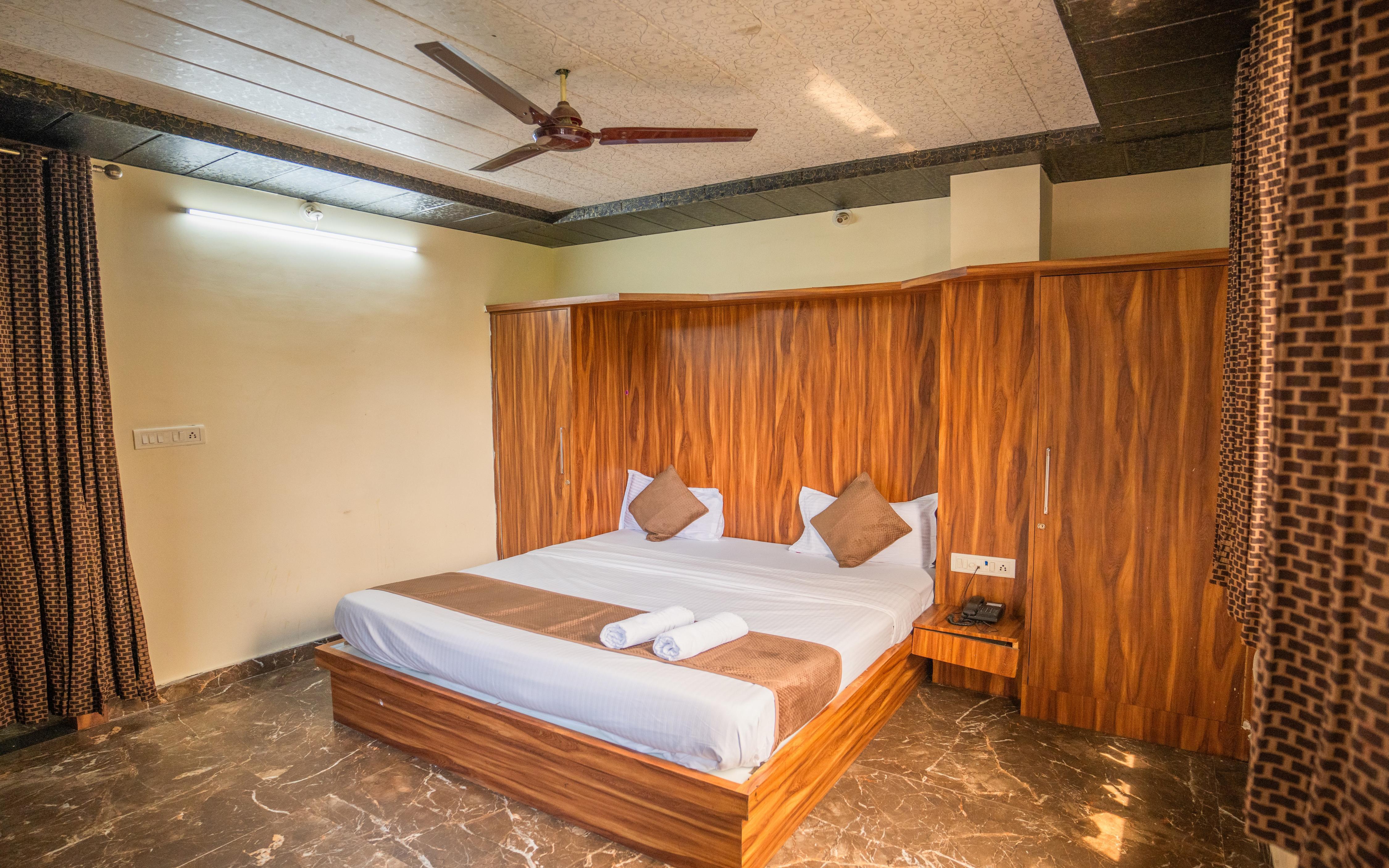 Hotel Eleven 43 Suits