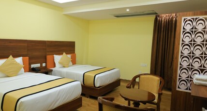 Hotel Sun Castle Room Type - Club Room - Twin Bed