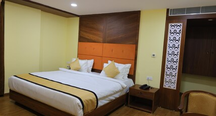 Hotel Sun Castle Room Type - Suite Room - King Bed