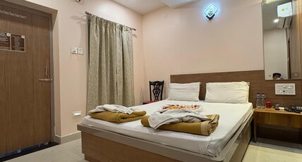 Chanduka Palace(300 mtr from Jagannath temple) Room Type - Economy Room