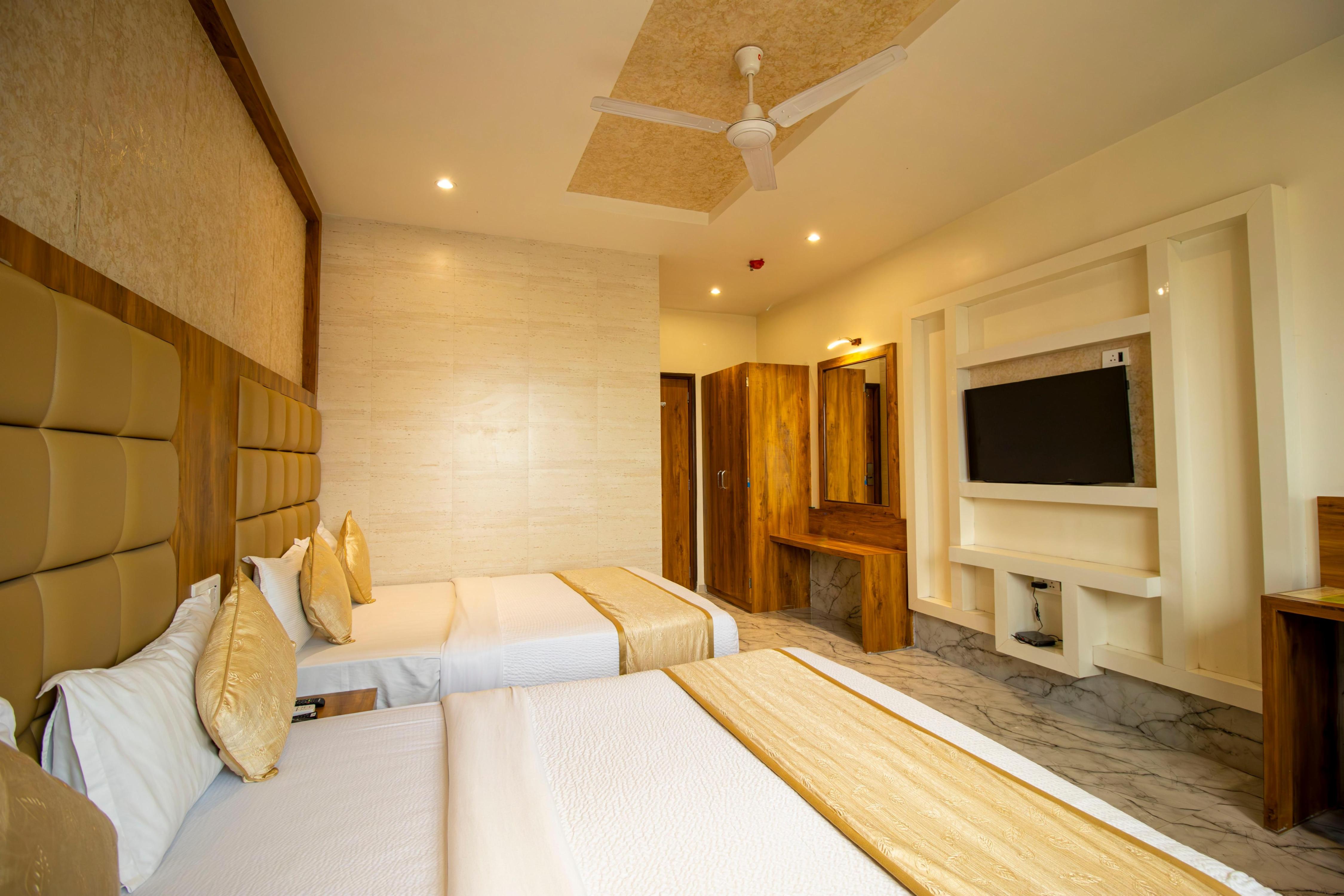 HOTEL BKC PRIME - Tap to explore photos