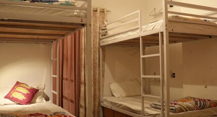 Hostell One Koregaon Park Room Type - 4-bed Mixed Dorm