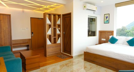 GEE Resorts and Heights Room Type - Deluxe AC Room with Balcony
