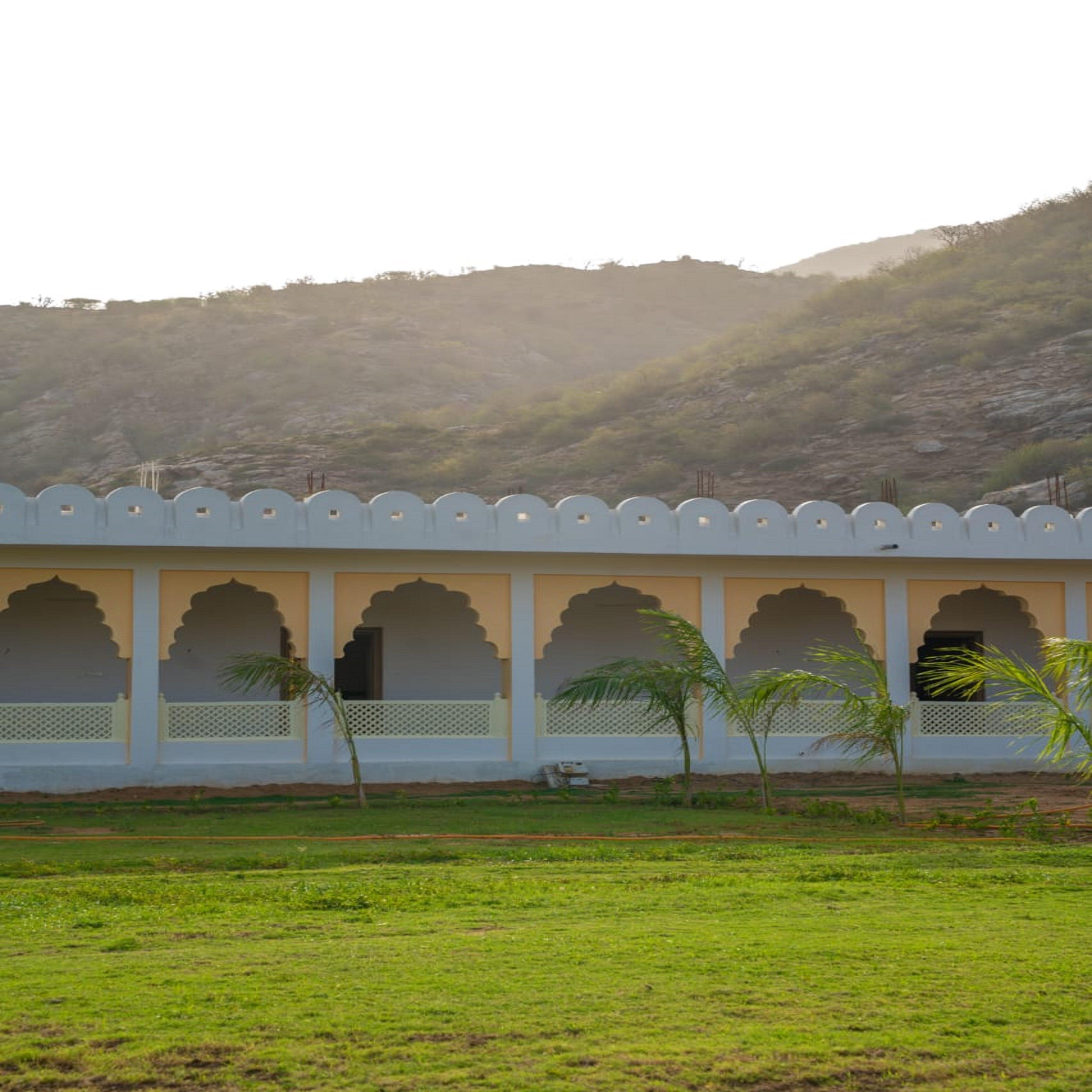 Raj Baagh - Tap to explore photos