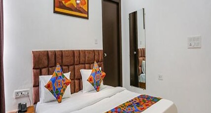 FabHotel Shine Inn Room Type - Premium Room