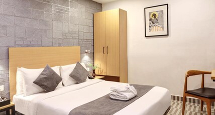 Hotel the Rasa Near Anand Vihar Room Type - Super Deluxe Room Hotel the Rasa Near Anand Vihar Room Type - Super Deluxe Room