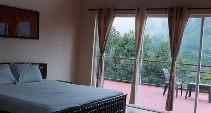 Biosphere Homestay Room Type - King size mountain view room