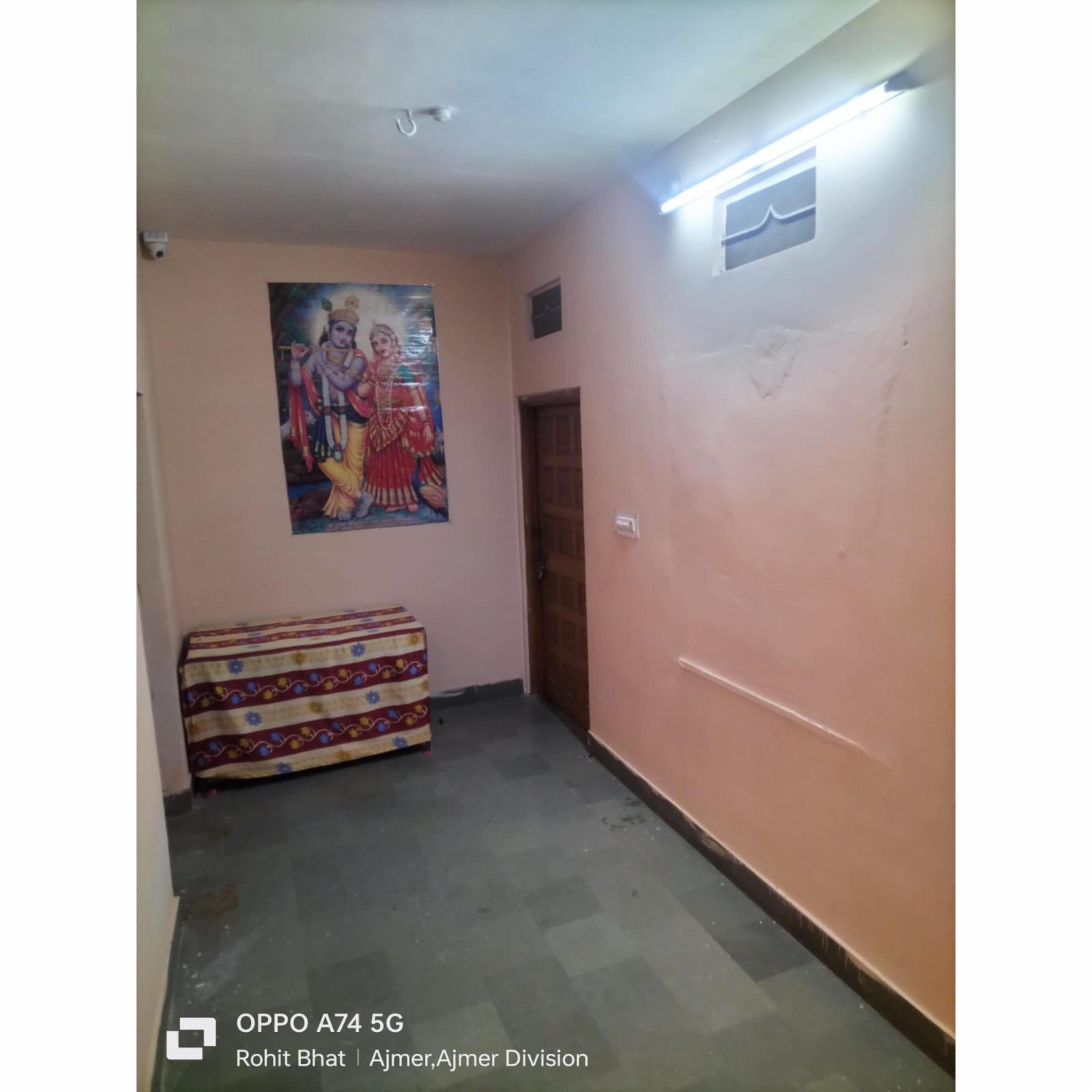 Bhati house (200 M from Ajmer Railway Station) - Tap to explore photos