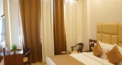 Comfort Inn Karnal Room Type - Deluxe Room With Complimentary WIFI