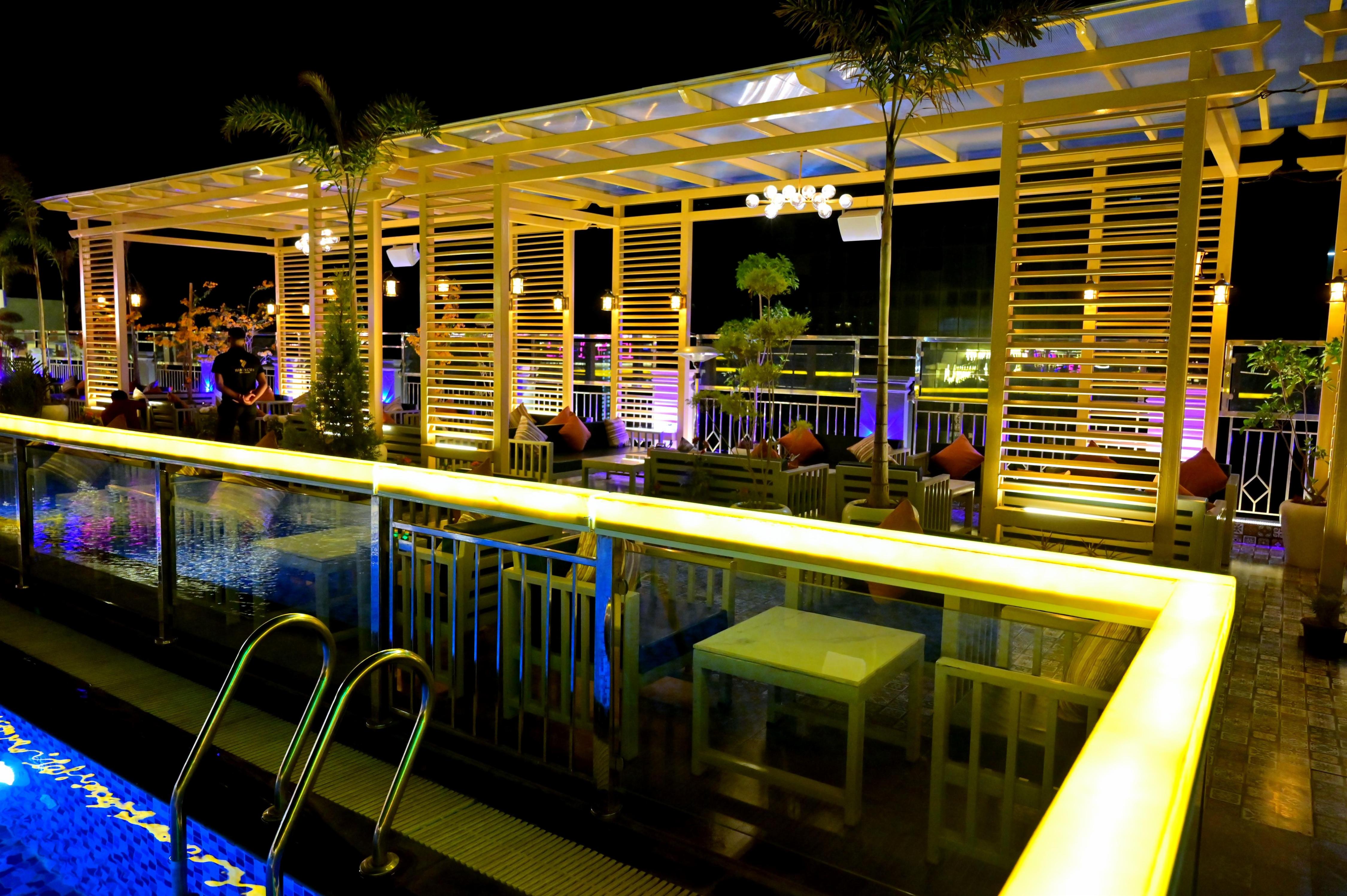 HIBISCUS SELECT HOTEL - Tap to explore photos