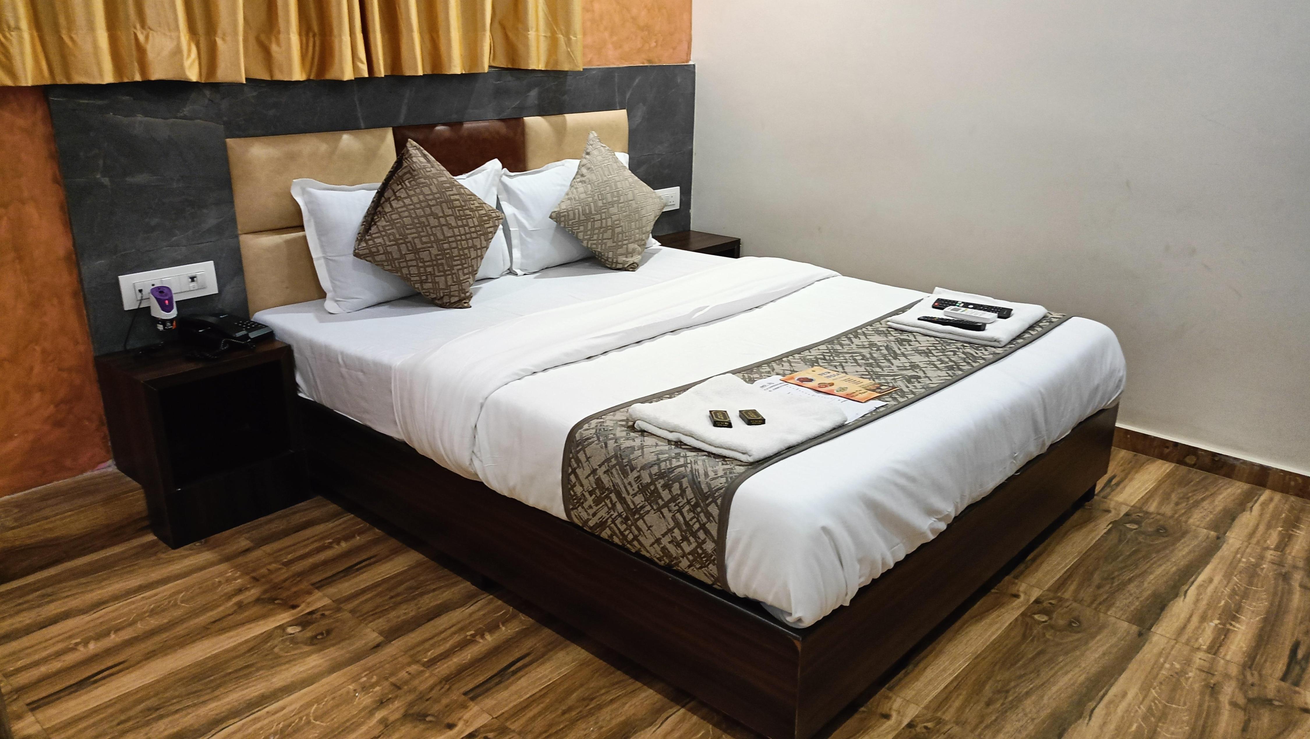 HOTEL BKC ANNEX - Tap to explore photos