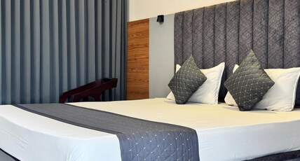 Hotel Insta 18 Room Type - AC DELUXE