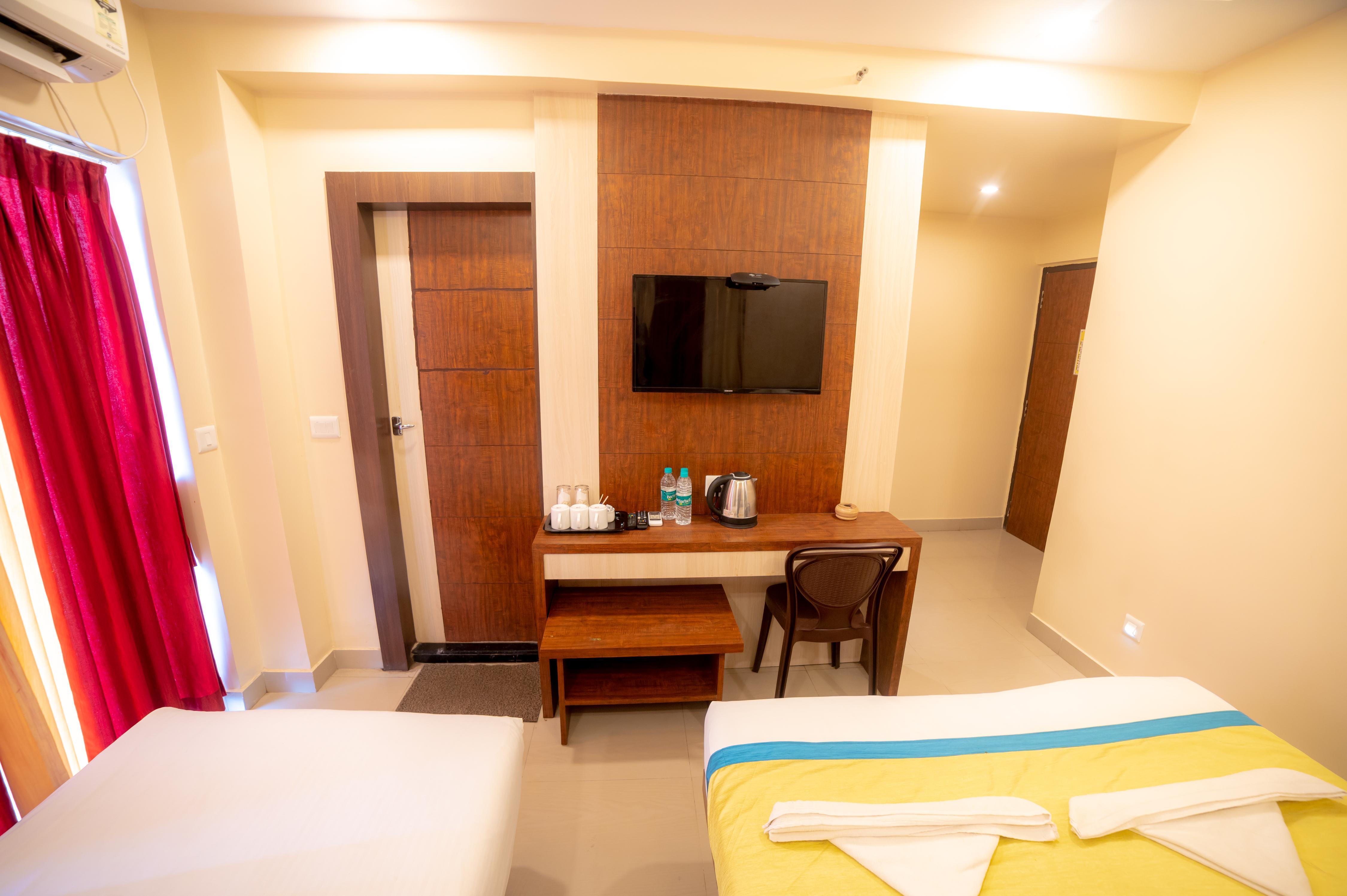 Hotel Sonajhuri , A unit of Hotel Priyadarshini - Tap to explore photos