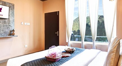 Ganeshwaram Hotel & Restaurant, Bhowali - (Nainital) Room Type - Premium Room