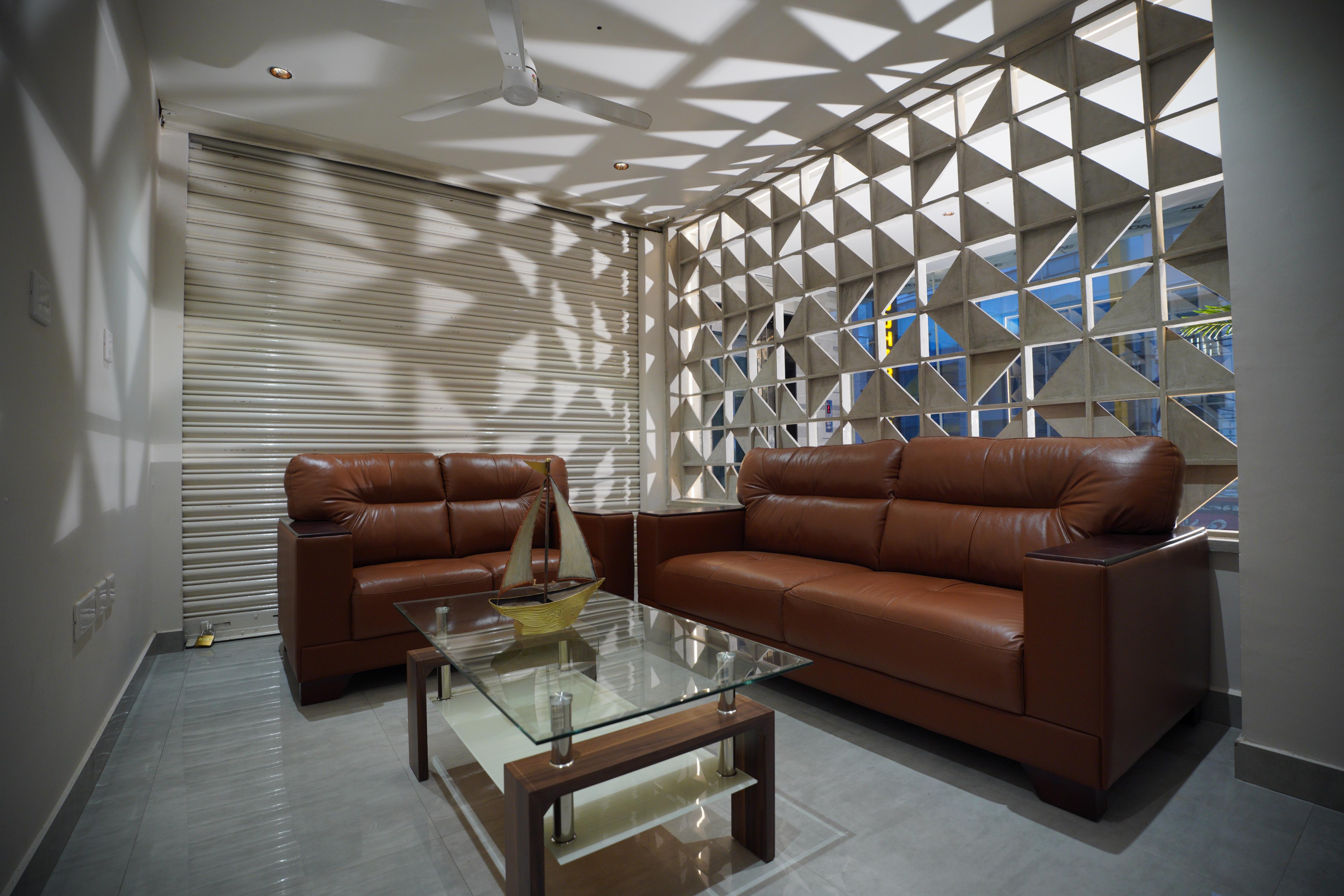 S V Royal Luxury Rooms