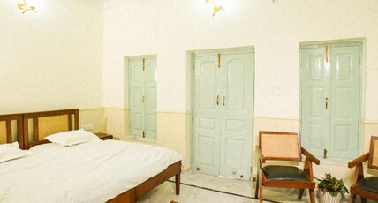 Shree Krishna Bhakti Ashram Room Type - Bedroom 1